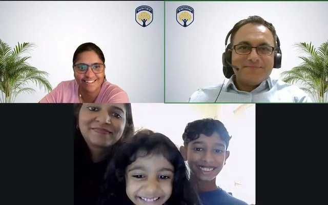 A culmination: a student presenting to their family and teacher